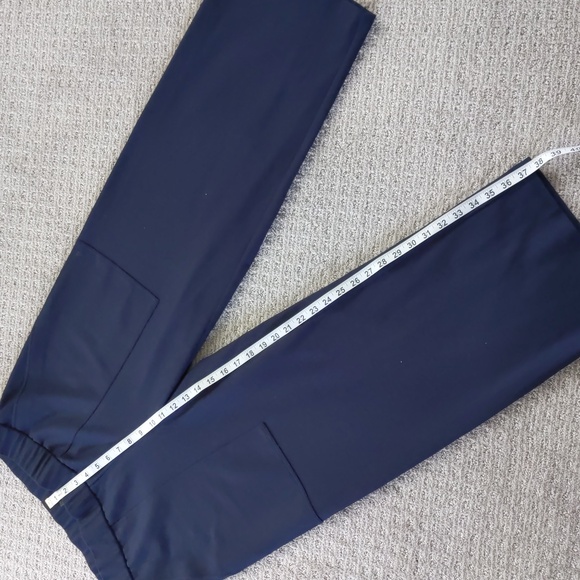 GORGEOUS Eileen Fisher Navy Blue Light Wool Wide Leg Cropped Pants, Size S - Picture 6 of 8